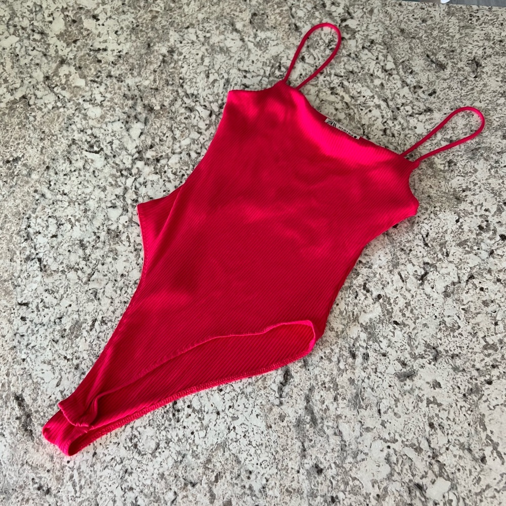 Zara Bodysuit Pink Ribbed - Picture 2 of 6